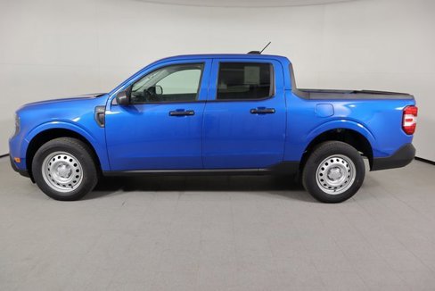 New 2025 Ford Maverick XL image 8