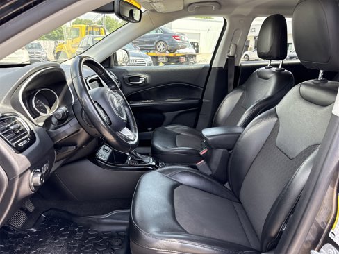 Used 2020 Jeep Compass Latitude image 13