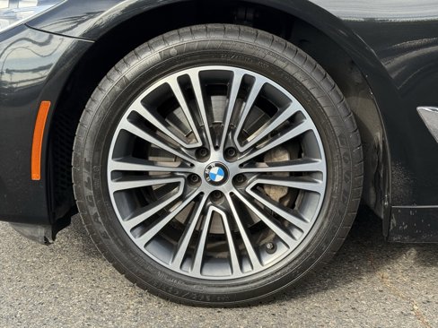 Used 2018 BMW 530i image 15