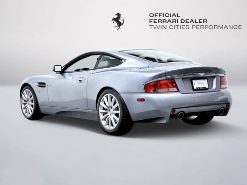 Used 2003 Aston Martin Vanquish image 3
