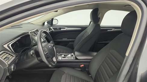 Used 2019 Ford Fusion SE image 17
