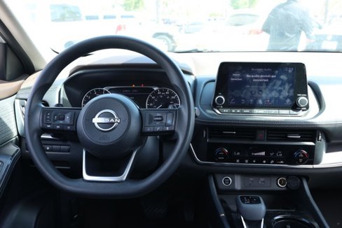 Used 2022 Nissan Altima 2.5 SV image 22