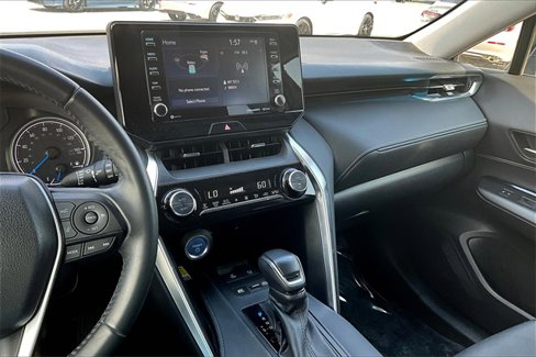 Used 2021 Toyota Venza LE image 23