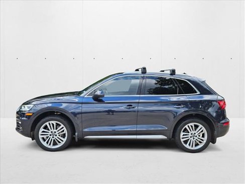Used 2019 Audi Q5 Prestige w/ Prestige Package image 9