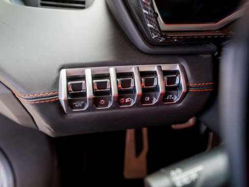 Used 2014 Lamborghini Aventador LP 700-4 image 19