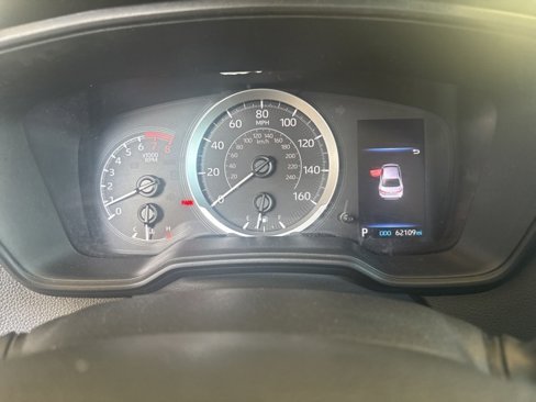 Used 2021 Toyota Corolla LE image 10