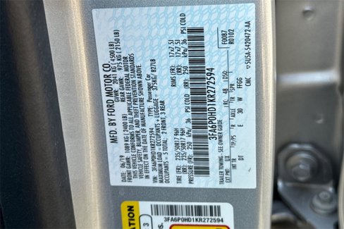 Used 2019 Ford Fusion SE image 40