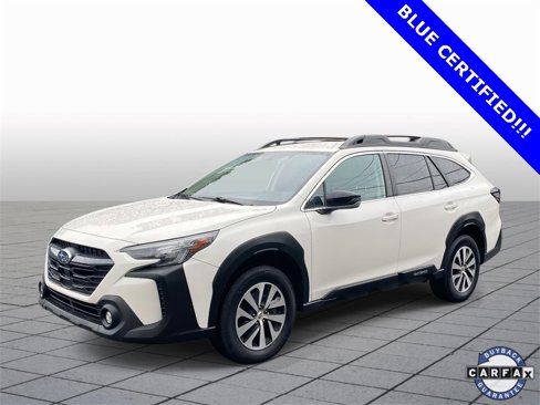 Used 2023 Subaru Outback Premium image 3
