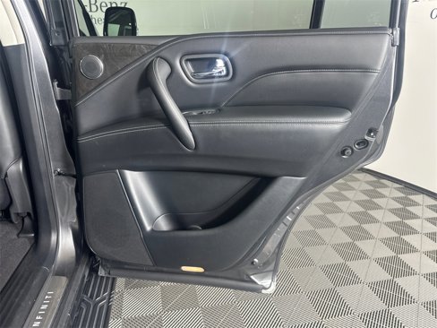 Used 2020 INFINITI QX80 Luxe w/ Proassist Package image 16