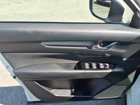 Used 2019 MAZDA CX-5 Sport image 29