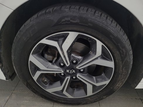 Used 2019 Kia Forte LXS image 31