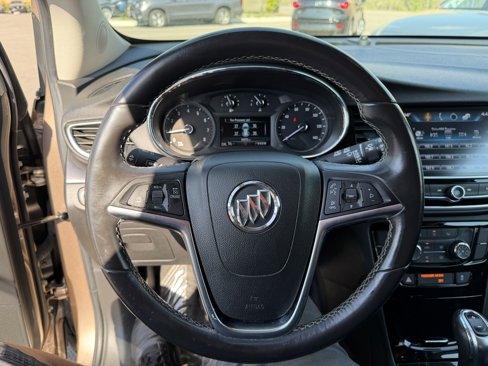 Used 2018 Buick Encore Preferred image 15