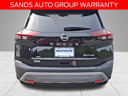 Used 2022 Nissan Rogue SV image 5