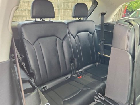 Used 2019 Audi Q7 3.0T Premium Plus image 10