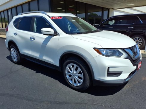 Used 2017 Nissan Rogue S w/ S Appearance Package image 27