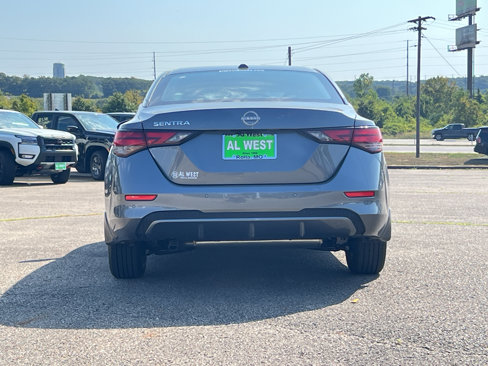 New 2025 Nissan Sentra SV image 6