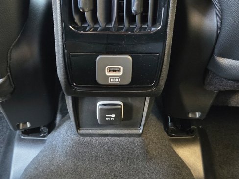 New 2025 Jeep Compass Latitude w/ Altitude Special Edition image 15