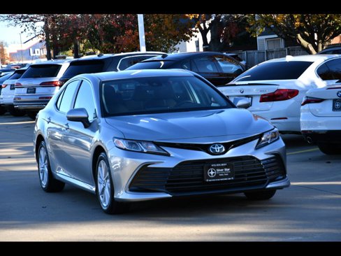 Used 2024 Toyota Camry LE image 1