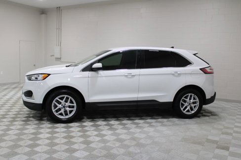 Used 2022 Ford Edge SEL image 4
