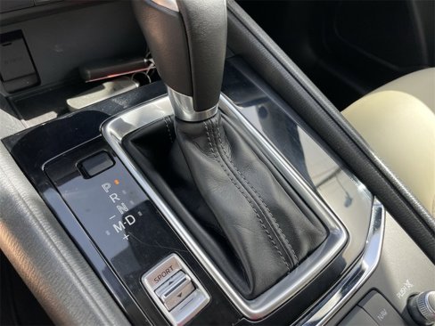 Used 2019 MAZDA CX-5 Touring image 19