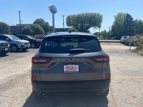 New 2025 Ford Escape ST-Line w/ Tech Pack #1 image 6