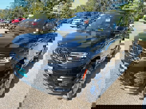 New 2025 Jeep Grand Cherokee Laredo X w/ Luxury Tech Group I image 1