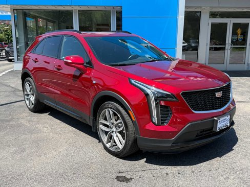 Used 2023 Cadillac XT4 Sport image 4