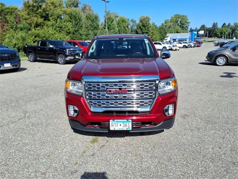 Used 2022 GMC Canyon Denali image 9