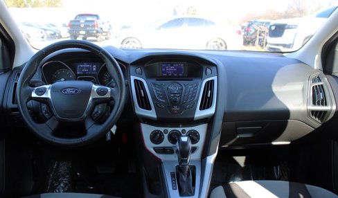 Used 2012 Ford Focus SE image 12