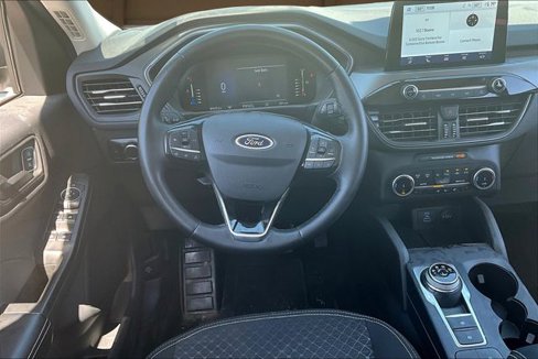 Used 2023 Ford Escape Active image 5