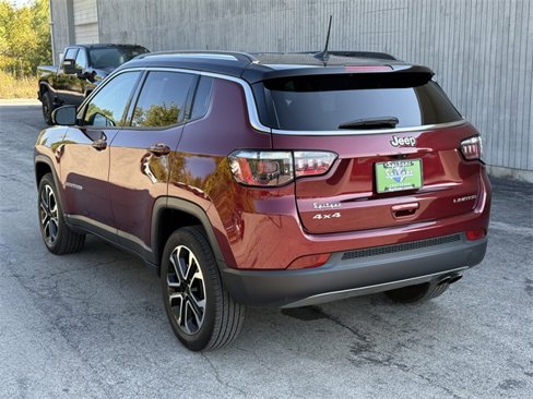 Used 2022 Jeep Compass Limited image 7