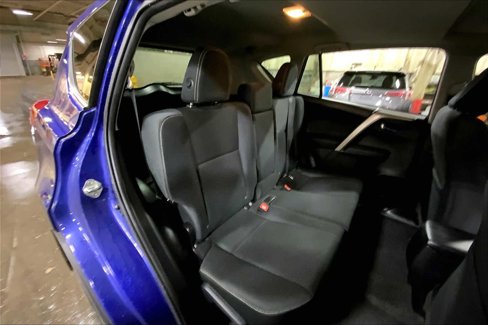 Used 2015 Toyota RAV4 XLE image 19