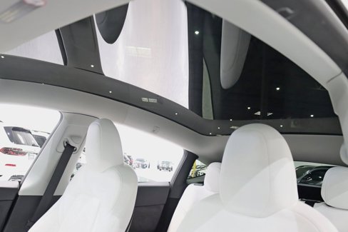 Used 2023 Tesla Model Y Performance image 30