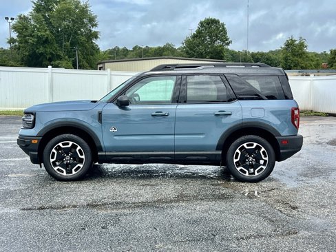 Used 2022 Ford Bronco Sport Outer Banks image 2