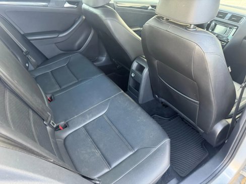 Used 2015 Volkswagen Jetta TDI SEL image 17