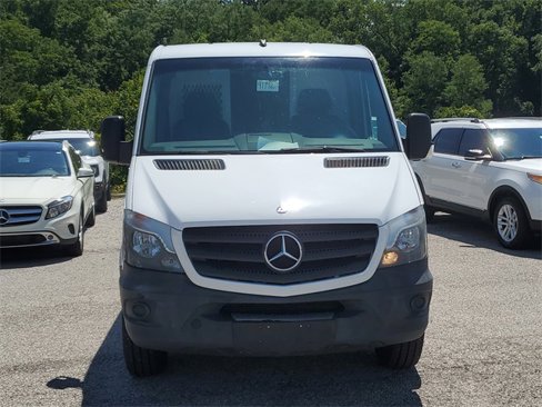 Used 2015 Mercedes-Benz Sprinter 2500 image 2