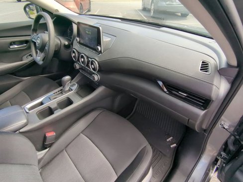 Used 2024 Nissan Sentra SV image 40