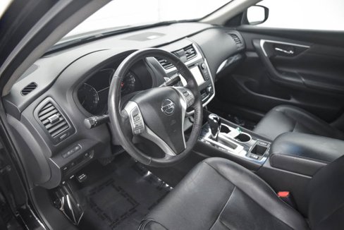 Used 2017 Nissan Altima 2.5 SL w/ Technology Package image 16