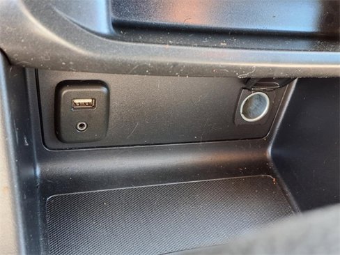 Used 2018 Chevrolet Colorado W/T image 6