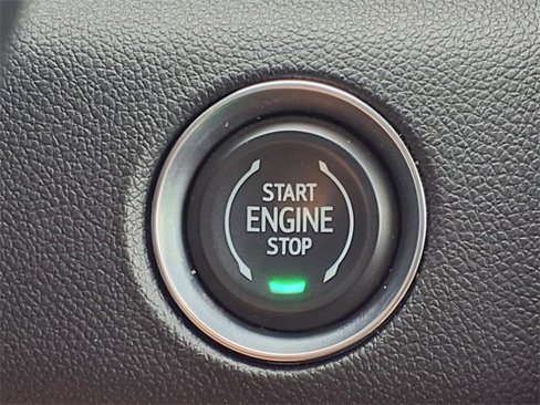Used 2025 GMC Acadia Elevation image 16
