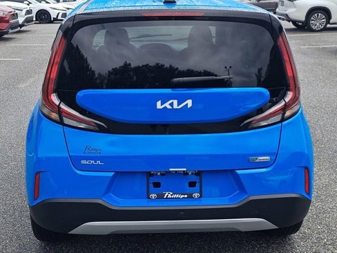 Used 2024 Kia Soul EX image 5