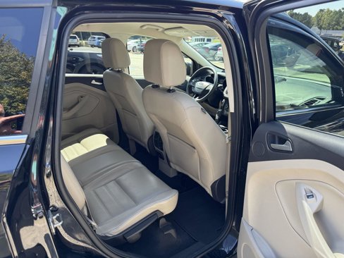 Used 2017 Ford Escape Titanium image 13