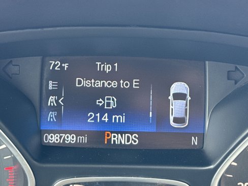 Used 2018 Ford Escape SE image 17
