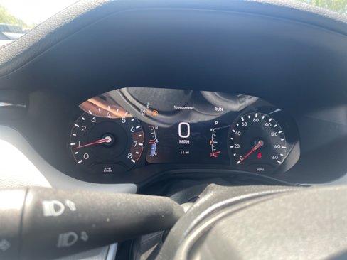 New 2025 Jeep Compass Limited image 13