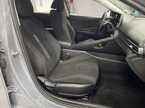 Certified 2022 Hyundai Elantra SEL image 28