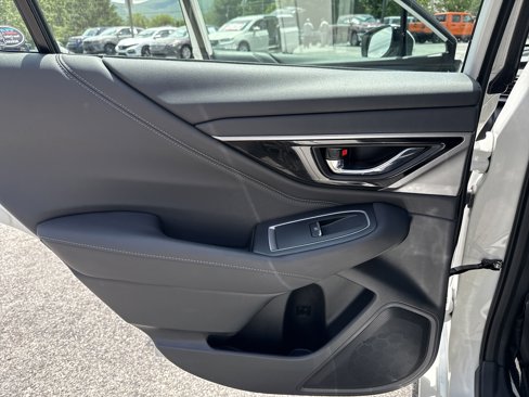 Used 2022 Subaru Legacy Limited image 13
