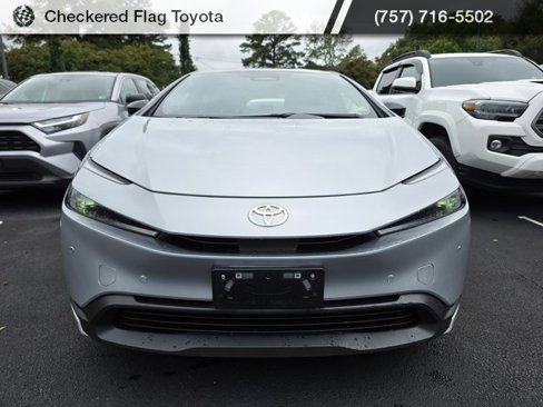 Certified 2024 Toyota Prius LE image 2
