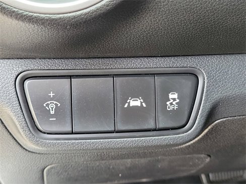 Used 2019 Kia Forte LXS image 17