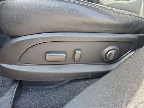 Used 2017 Buick Enclave Leather image 21