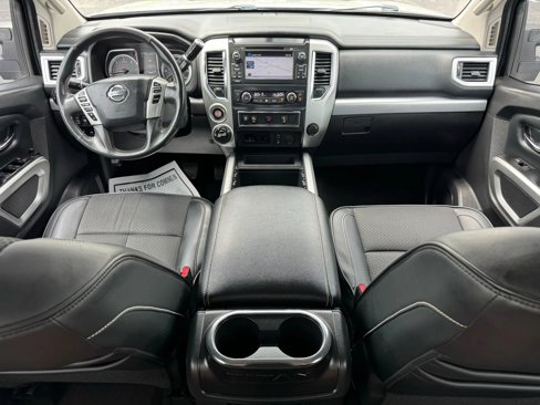 Used 2017 Nissan Titan PRO-4X image 20